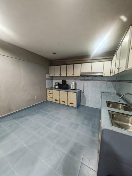 1-storey Terraced House for Sale in Taman Senangan (Butterworth) - Yi Wan Hew - Kitchen - PropertyGuru.com.my