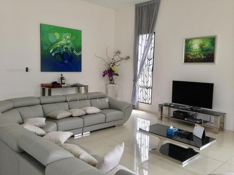 Bungalow House for Sale in Glenmarie Cove (Klang) - Vivian Lim - Living Room - PropertyGuru.com.my