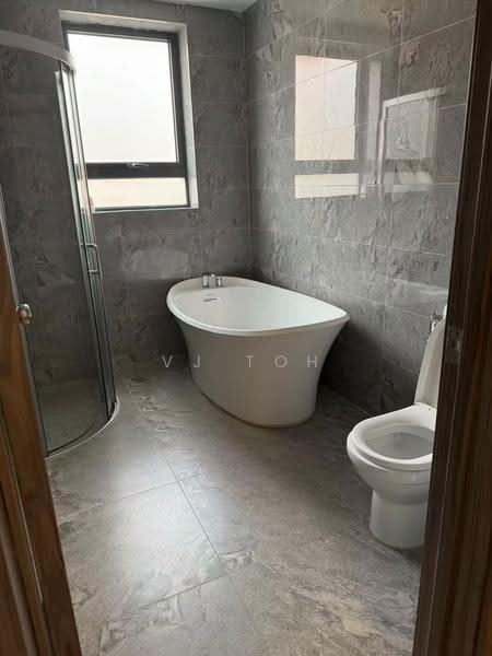 Vila Berkembar untuk Disewa di Forest City (Gelang Patah) - VJ Toh - Bathroom - PropertyGuru.com.my