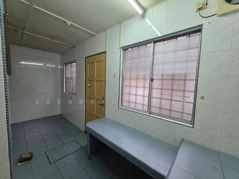 Rumah Teres untuk Dijual di TAMAN PUCHONG UTAMA (Puchong) - Sababathy Pillai - PropertyGuru.com.my