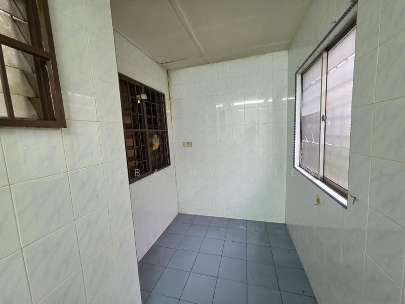 Rumah Teres untuk Dijual di TAMAN PUCHONG UTAMA (Puchong) - Sababathy Pillai - PropertyGuru.com.my