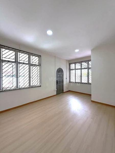Rumah Teres 1-Tingkat untuk Dijual di Taman Daya (Johor Bahru) - Karl Lim - Living Room - PropertyGuru.com.my