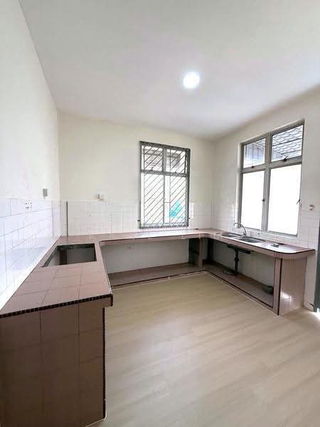 Rumah Teres 1-Tingkat untuk Dijual di Taman Daya (Johor Bahru) - Karl Lim - Kitchen - PropertyGuru.com.my