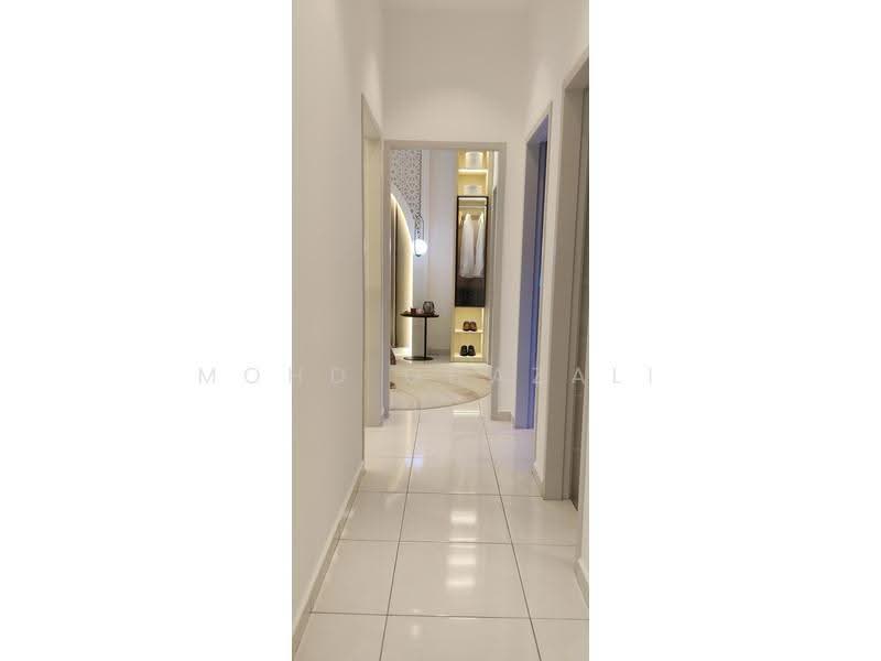 Apartment for Sale at Daffodil Residency - Mohd Ghazali - Corridor - PropertyGuru.com.my