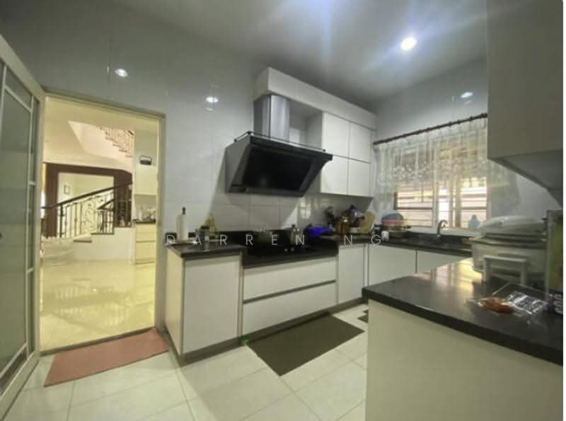 Rumah Banglo untuk Dijual di Glenmarie (Selangor) - Darren Ng - Kitchen - PropertyGuru.com.my