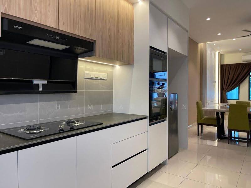 Rumah Teres 2-Tingkat untuk Disewa di Seremban (Negeri Sembilan) - Hilmi Ariffin - Kitchen - PropertyGuru.com.my