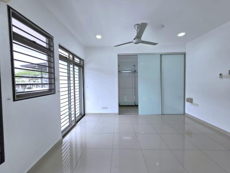 2-storey Terraced House for Sale in Taman Seri Austin (Tebrau) - Karl Lim - Bedroom - PropertyGuru.com.my
