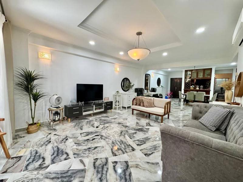 Kondominium untuk Dijual di Menara Polo - Amzar Faiz - Living Room - PropertyGuru.com.my