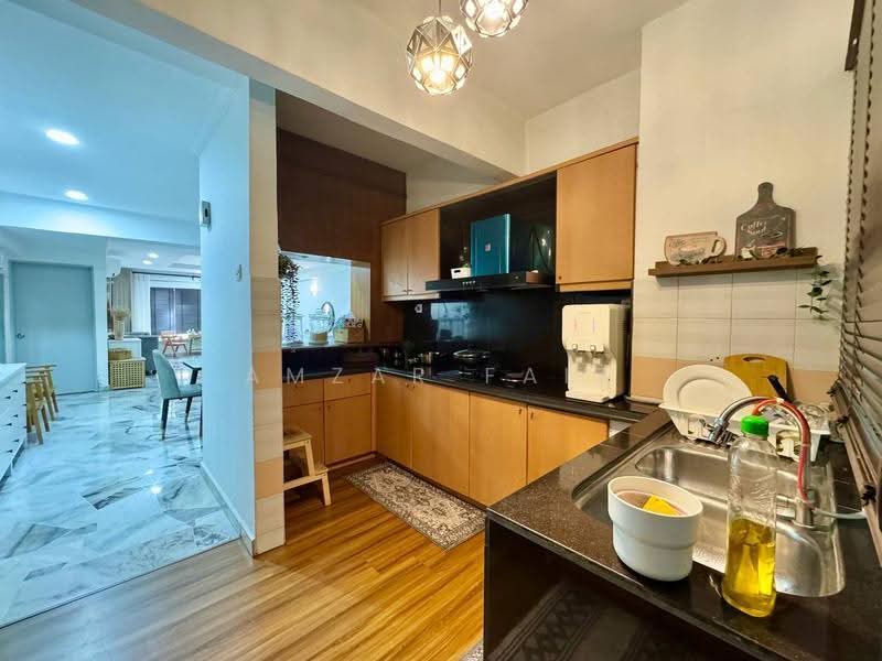 Kondominium untuk Dijual di Menara Polo - Amzar Faiz - Kitchen - PropertyGuru.com.my