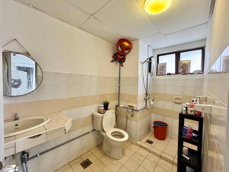 Kondominium untuk Dijual di Menara Polo - Amzar Faiz - Bathroom - PropertyGuru.com.my