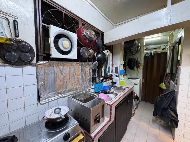 Rumah Flat untuk Dijual di Taman Daya - Jalan Bertam 1, 10 and 16 - Jun Xiong Tan - Kitchen - PropertyGuru.com.my