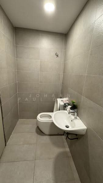 Office for Rent in Pjs 52 (Petaling Jaya) - Johann Paul Gregory - Bathroom - PropertyGuru.com.my