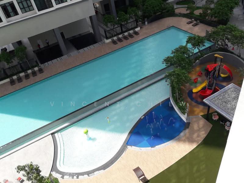 Service Residence for Rent at 28 Boulevard - Vincent Chiew - Pool - PropertyGuru.com.my