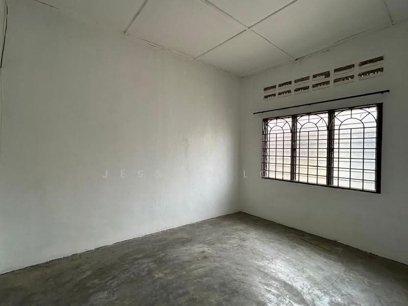 Rumah Teres 1-Tingkat untuk Dijual di Taman Seri Duyong (Duyong) - Jesslyn Low - Interior - PropertyGuru.com.my