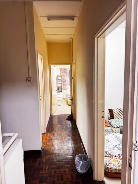2-storey Terraced House for Sale in Usj 4 (Subang Jaya) - Vivian Lim - Corridor - PropertyGuru.com.my