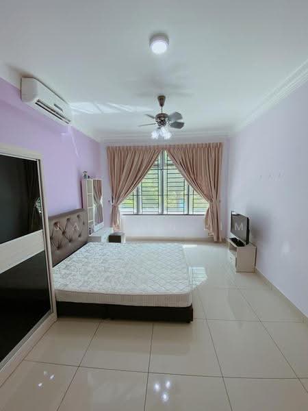 Pangsapuri untuk Dijual di East Bay (Seri Bayan) - Jackson Lim - Bedroom - PropertyGuru.com.my