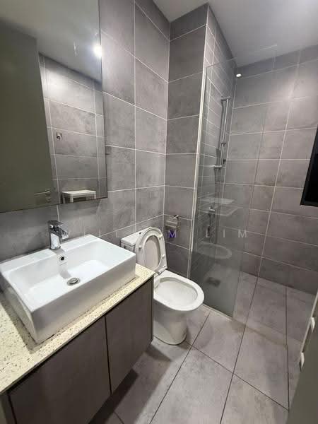 Kediaman Servis untuk Disewa di Millerz Square Serviced Residence - William Lim - Bathroom - PropertyGuru.com.my