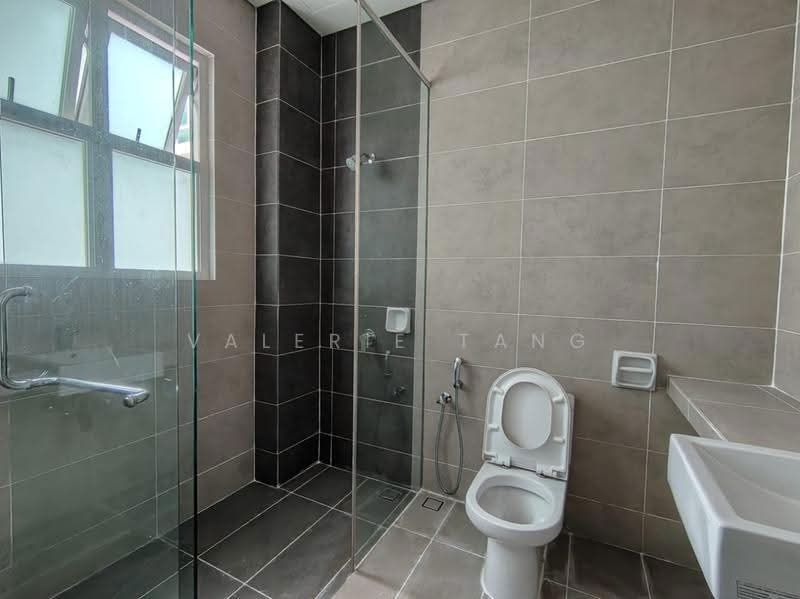Bungalow House for Sale in Bandar Kinrara Seksyen 1 (Bandar Kinrara) - Valerie Tang - Bathroom - PropertyGuru.com.my