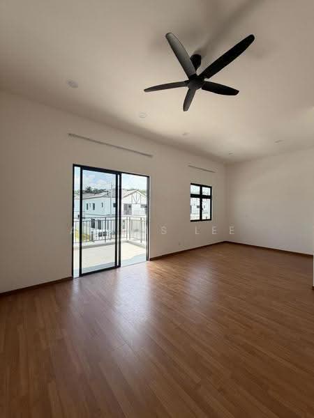Cluster House for Rent in Taman Ekoflora (Johor Bahru) - Alanis Lee - Living Room - PropertyGuru.com.my