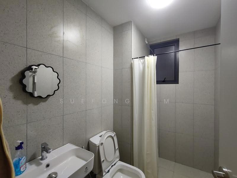 Service Residence for Sale at Alira @ Metropark Subang - Suefong Lim - Bathroom - PropertyGuru.com.my