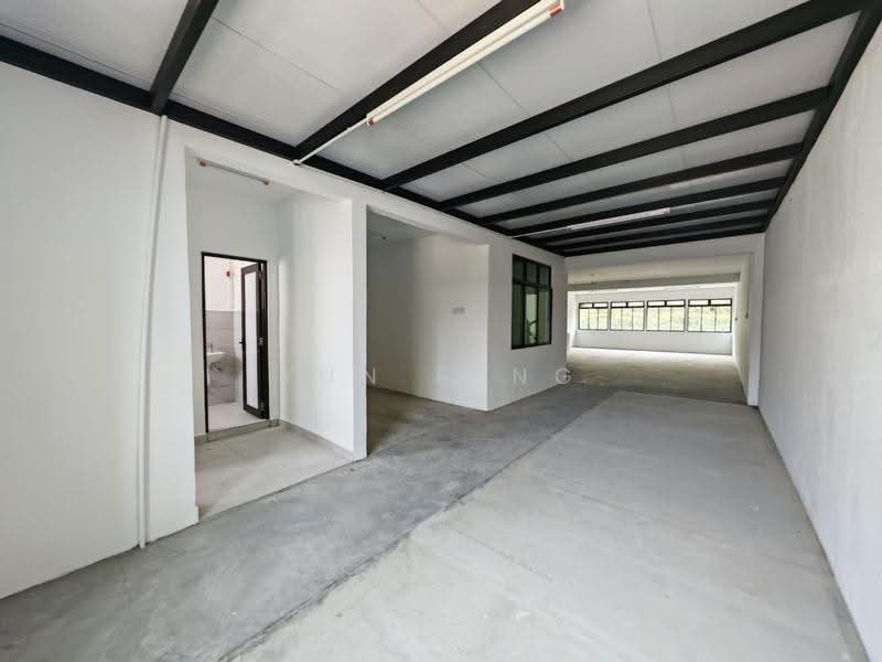 Kedai untuk Disewa di Taman Ungku Tun Aminah (Skudai) - Yun Feng - Interior - PropertyGuru.com.my