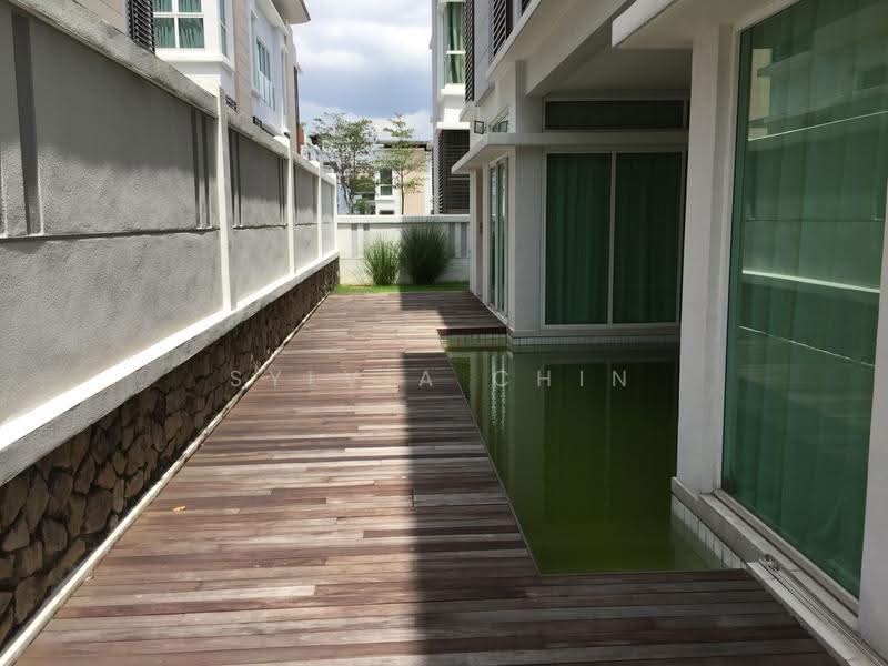 Semi-Detached House for Sale in Petaling Jaya (Selangor) - Sylvia Chin - Exterior - PropertyGuru.com.my