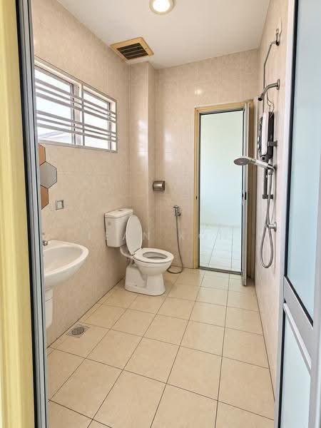 Terraced House for Sale in Taman Desa Cheras (Cheras) - Jean Koh - Bathroom - PropertyGuru.com.my