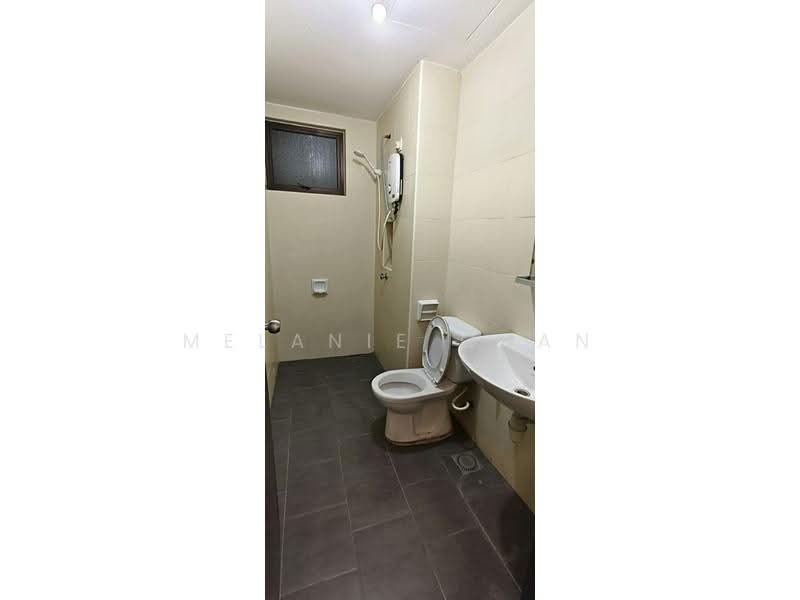 Kediaman Servis untuk Disewa di Saville Residence - Melanie Chan - Bathroom - PropertyGuru.com.my