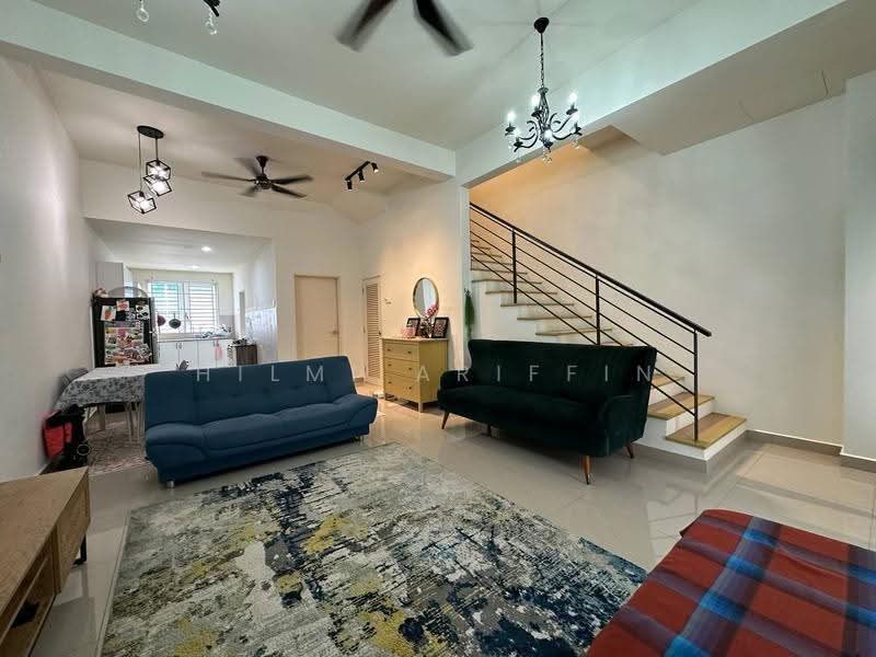 2-storey Terraced House for Sale in Bandar Country Homes (Rawang) - Hilmi Ariffin - Living Room - PropertyGuru.com.my