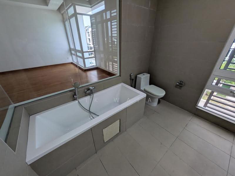 2.5-storey Terraced House for Sale in Presint 14 (Putrajaya) - Jik Wafa - Bathroom - PropertyGuru.com.my
