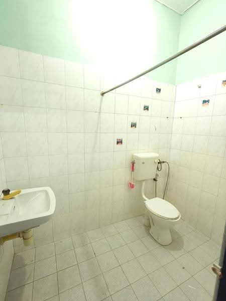 2-storey Terraced House for Sale in Kuantan (Pahang) - Jyn Yap - Bathroom - PropertyGuru.com.my