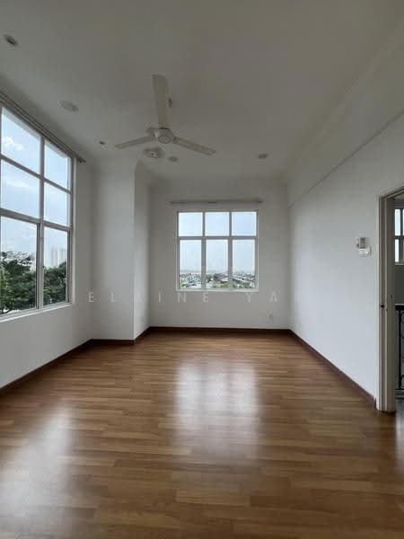 Rumah Teres untuk Dijual di Shah Alam (Selangor) - Elaine Yap - Living Room - PropertyGuru.com.my