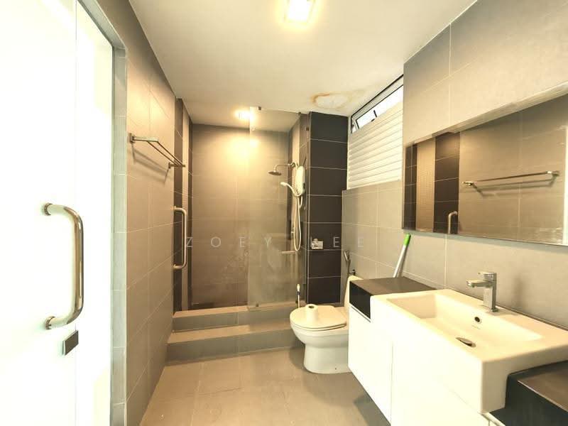 Service Residence for Sale at Tropez Residences - Zoey Lee - Bathroom - PropertyGuru.com.my