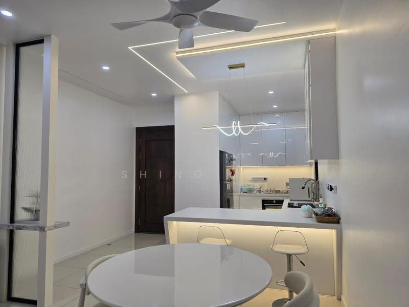 Condominium for Rent at Queens Residences Q2 @ Queens Waterfront - Shing Lam - Kitchen - PropertyGuru.com.my