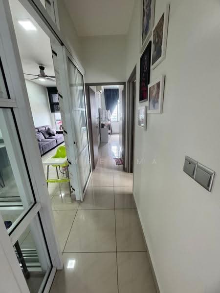 Kediaman Servis untuk Dijual di SKS Habitat - Amber Ma - Living Room - PropertyGuru.com.my