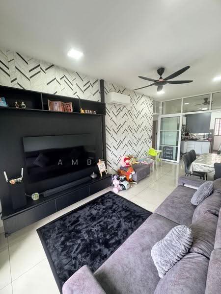Kediaman Servis untuk Dijual di SKS Habitat - Amber Ma - Living Room - PropertyGuru.com.my