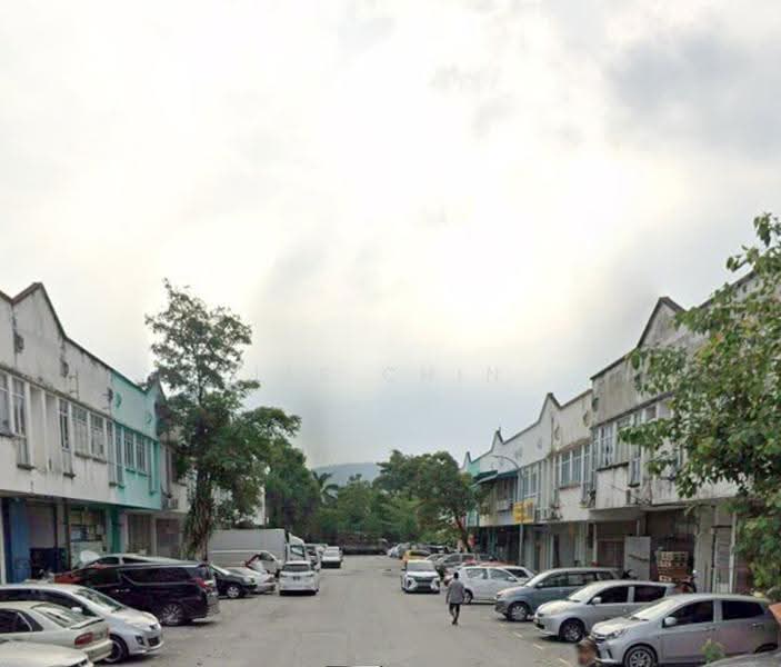 Kilang Teres untuk Disewa di Cheras (Selangor) - Lee Chin - Exterior - PropertyGuru.com.my