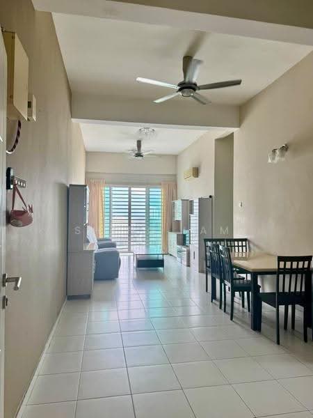 Condominium for Rent at The Golden Triangle Condominium - Shing Lam - PropertyGuru.com.my
