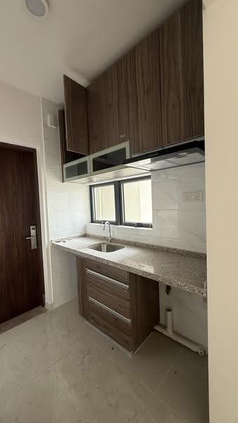 Apartment for Sale at Starview Bay @ Forest City - Trish Ng - Kitchen - PropertyGuru.com.my