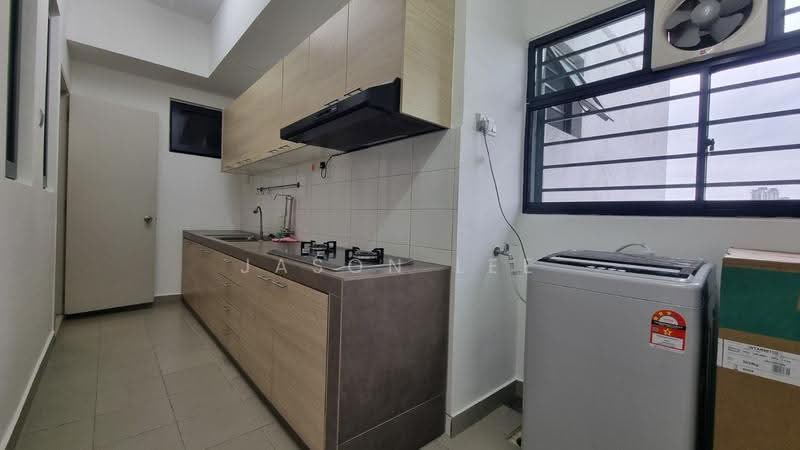 Kondominium untuk Disewa di Residence 8 - Jason Lee - Kitchen - PropertyGuru.com.my