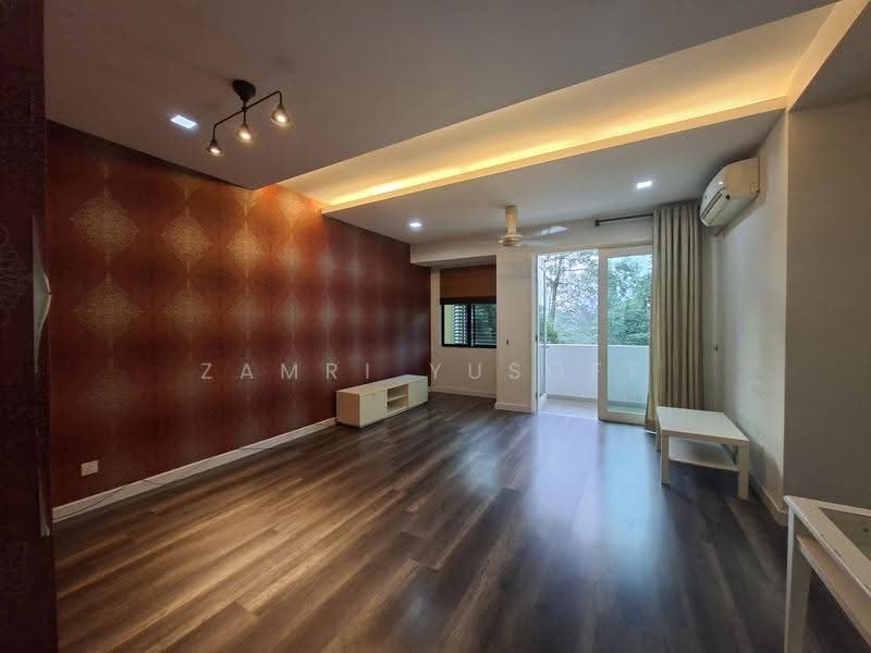 Townhouse for Rent in Bandar Tun Hussein Onn (Cheras) - Zamri Yusoff - Living Room - PropertyGuru.com.my