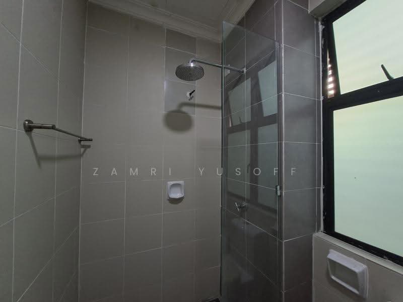 Townhouse for Rent in Bandar Tun Hussein Onn (Cheras) - Zamri Yusoff - Bathroom - PropertyGuru.com.my