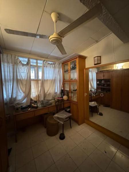 2-storey Terraced House for Sale in Island Glades (Jelutong) - Matthew Png - Study - PropertyGuru.com.my