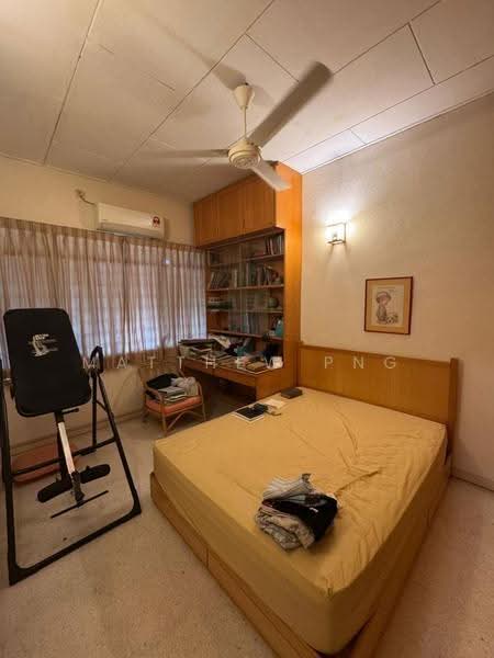 2-storey Terraced House for Sale in Island Glades (Jelutong) - Matthew Png - Bedroom - PropertyGuru.com.my