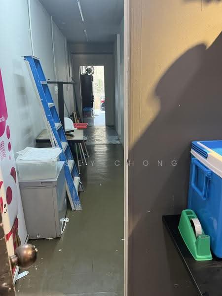 Ruang Niaga untuk Disewa di Usj 21 (Subang Jaya) - Rosey Chong - Corridor - PropertyGuru.com.my