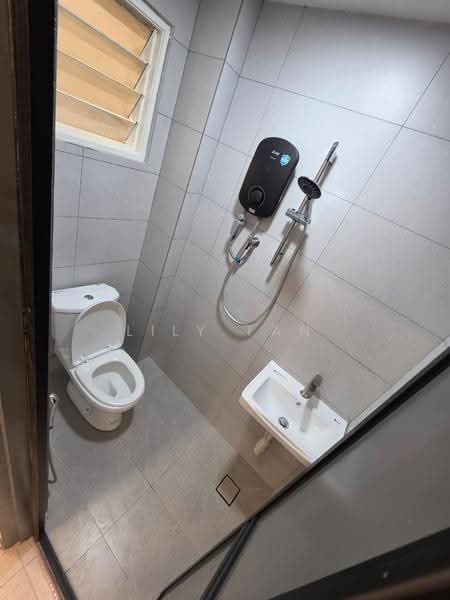 2-storey Terraced House for Rent in Cheras (Selangor) - Lily Tan - Bathroom - PropertyGuru.com.my