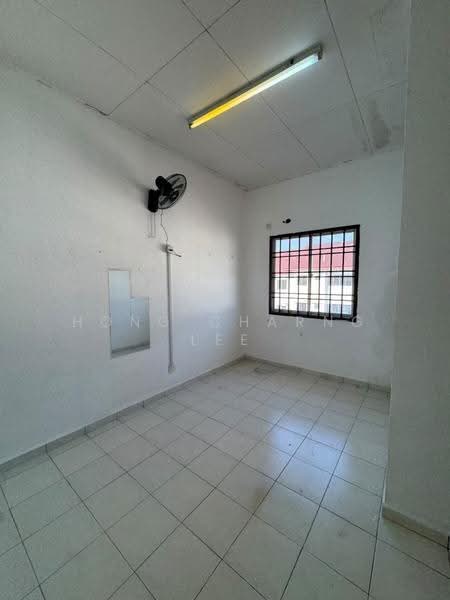 Pangsapuri untuk Dijual di Seri Mengkuang - Hong Charng Lee - Interior - PropertyGuru.com.my