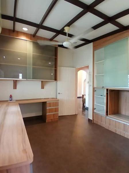 Bungalow House for Sale in Seksyen 4 (Petaling Jaya) - Jessie Sandhu - PropertyGuru.com.my