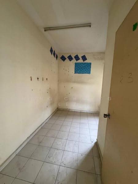 Pangsapuri untuk Dijual di Seri Mengkuang - Hong Charng Lee - PropertyGuru.com.my