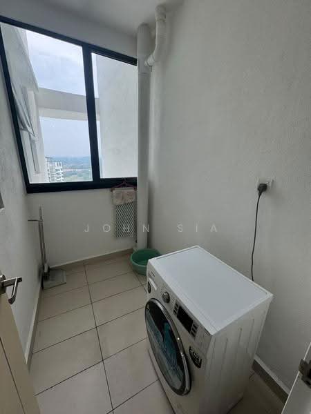 Kediaman Servis untuk Disewa di The M @ Medini Macrolink - John Sia - Balcony - PropertyGuru.com.my